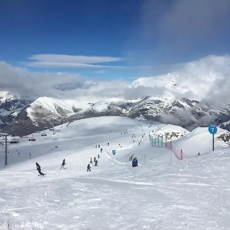 Apartment Les Deux Alpes, Le Lauvitel, Cosy, Pied Des Pistes, 2 Adultes 2 Enfants